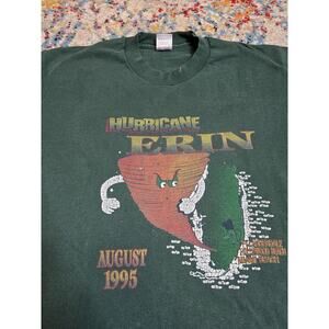 Vintage 90s Hurricane Erin Graphic T-Shirt Size M/L Florida Weather DISTRESSED